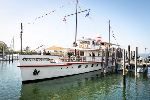 Allzeit gute Fahrt! – Das renovierte Bodensee-Museumsschiff „MS Österreich“ sticht in den See
